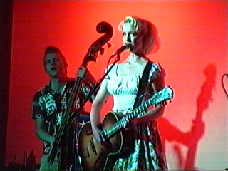 sat01.jpg (62106 bytes)